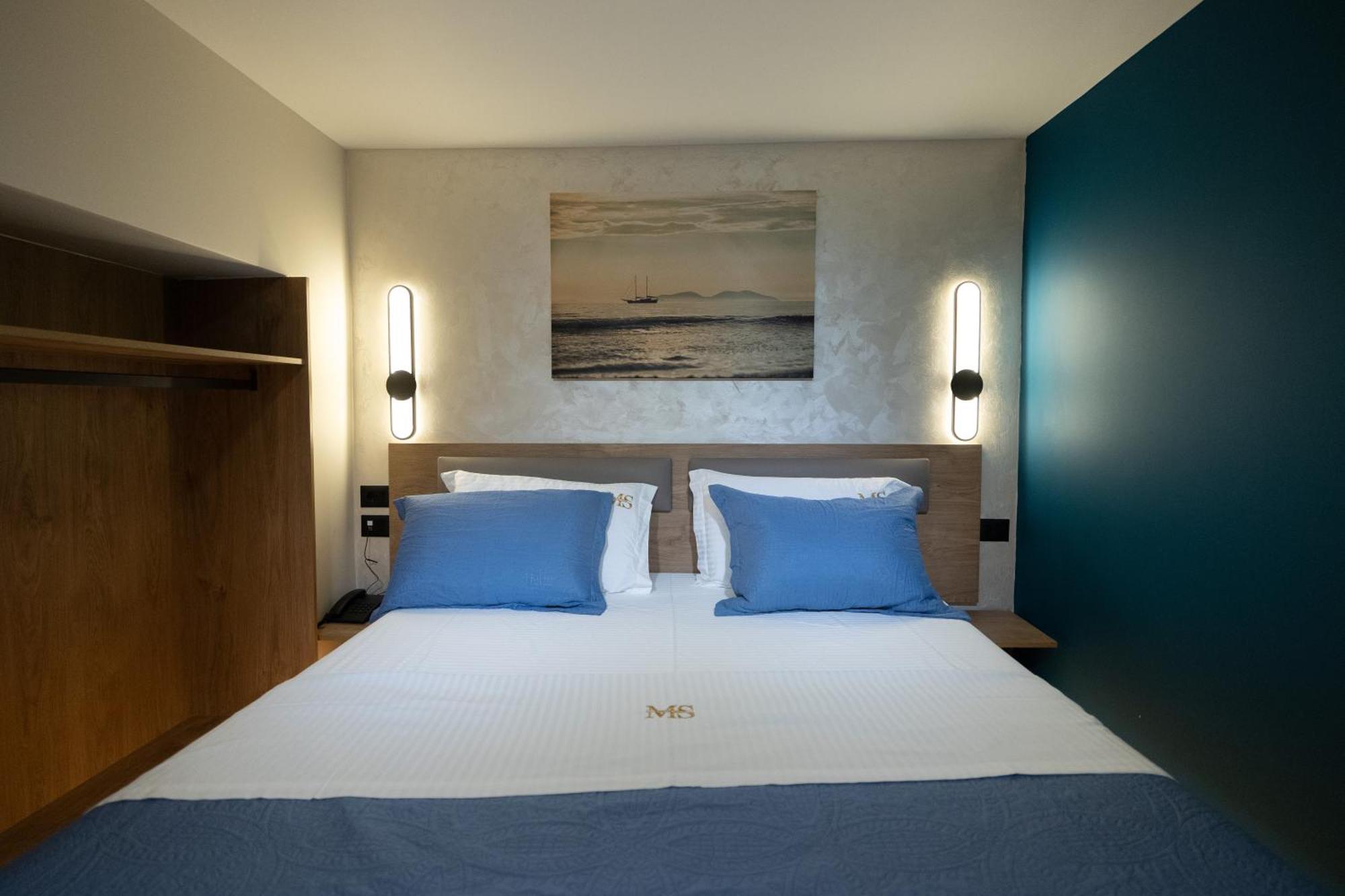 Mustafa Suites Vlorë Habitación foto